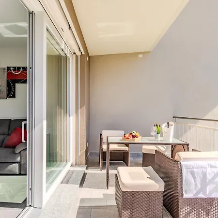 Sunny House By Interhome Apartament *